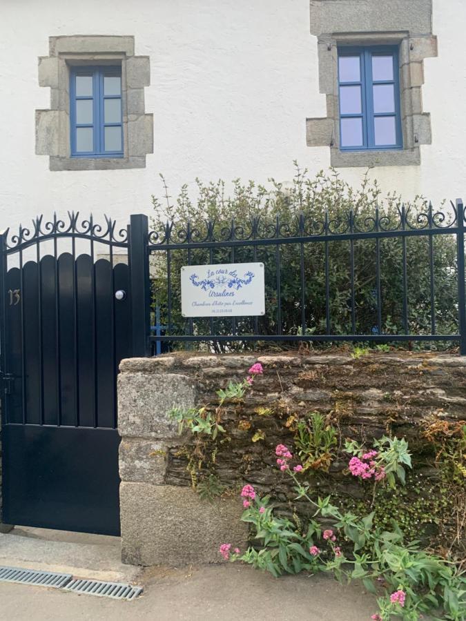 Hotel La Cour Des Ursulines Josselin Esterno foto